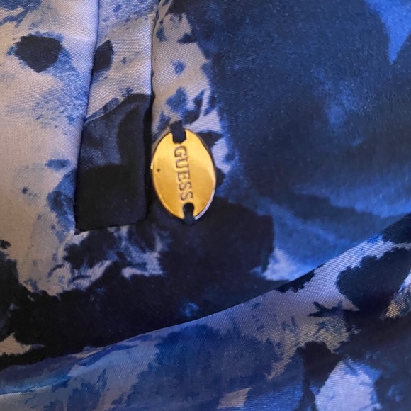 GUESS Dress pants - Picture 2 of 4